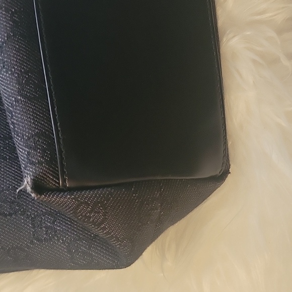 Gucci black tote with chain handle - Picture 2 of 6